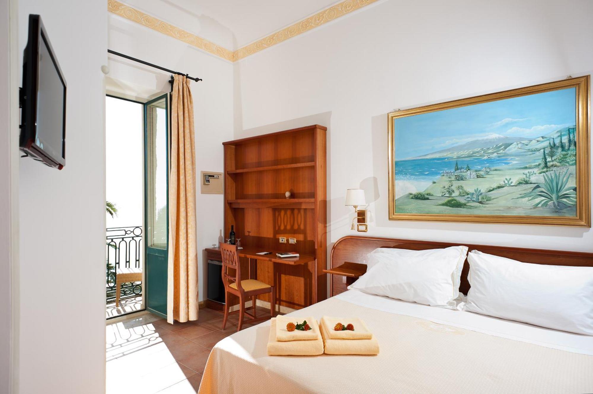 Hotel Villa Schuler Taormina Exterior foto