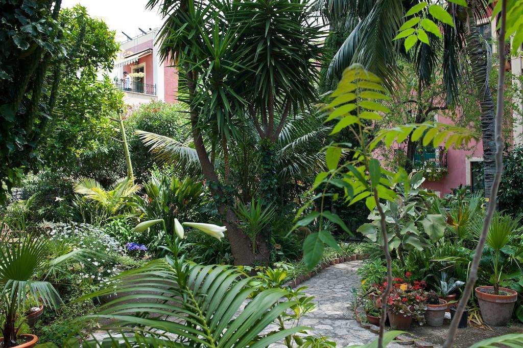 Hotel Villa Schuler Taormina Exterior foto